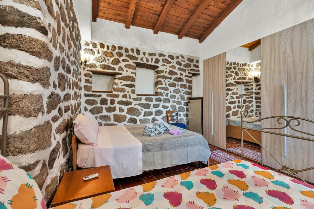 Casettina Loiri Porto San Paolo Esterno foto